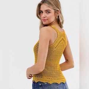 JDY crochet sweater vest tank top size XL Mustard